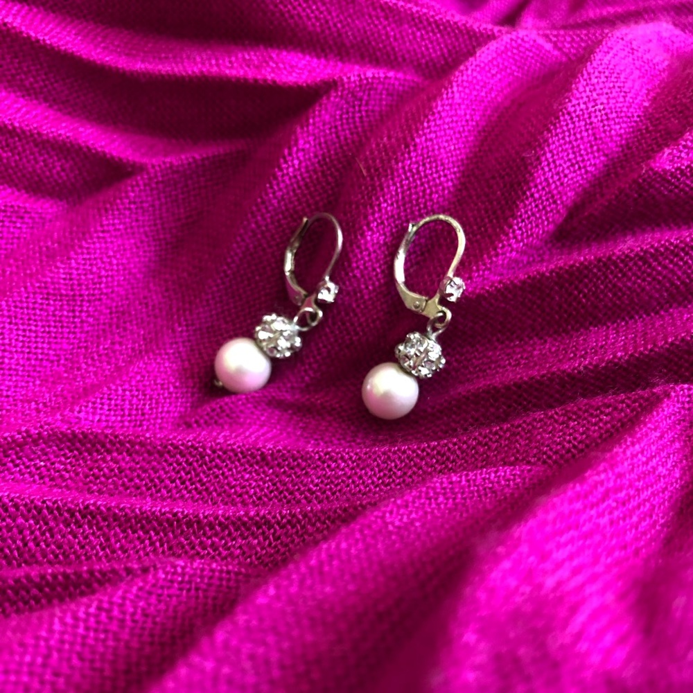 Pearl earrings